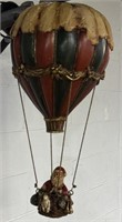 (W) Santa Floating in a Air Balloon, balloon 12”