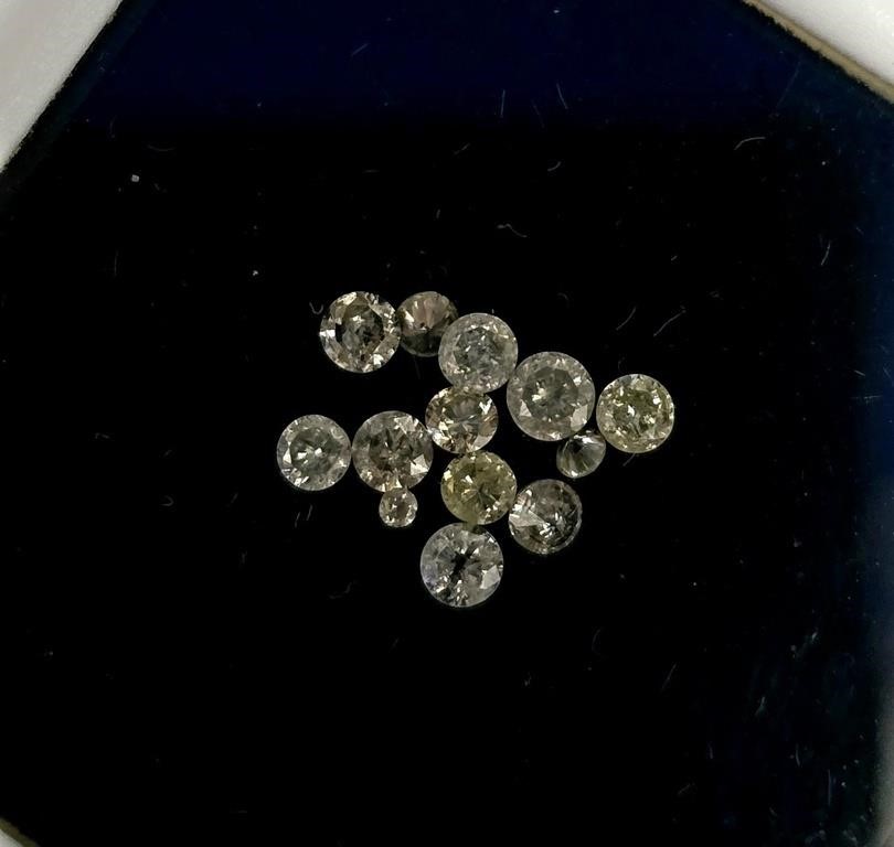 $600  Assorted Light Cream  Color Diamond(0.5ct)