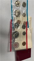 1972 Uncirculated mint coins Kennedy half