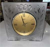 2000 MIKASA GLASS CLOCK