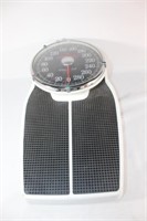 Vintage Health-o-Meter Professional Scale