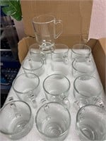 Glass cup set