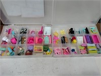 2 organize  Barbie 2  household accessories