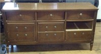 60 x 18 x 31 vintage dresser missing a drawer