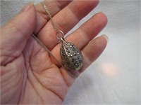 925 Sterling Silver Marcasite Necklace
