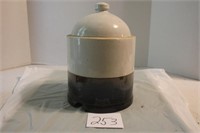 STONEWARE FEEDER 10.5"