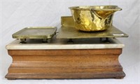 19TH C. OAK MARBLE & BRASS BALANCE SCALE, 11" H,