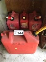 4 GAS CANS