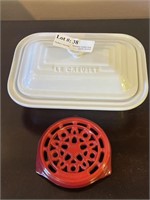 Le Creuset white covered petite casserole & metal