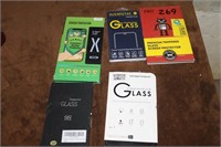 LOT OF FIVE NEW CELL PHONE GLASS REPLACEMENT