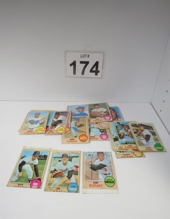 1968 Topps Baseball Cards w/ 3 Misprints