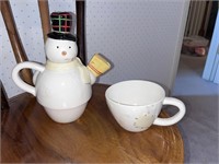 Vintage Hallmark Snowman Teapot & Cup