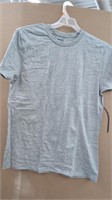 M Gildan Men's T-shirt