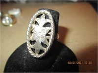 925 Silver Ring w/Flowers-5.2 g