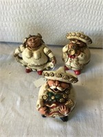 Little mariachi & singer Figurines