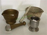 Pestle and mortar lot includes a smaller