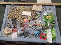 Crafting beads rag gypsy jewelry keychains pins +