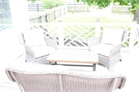 (4) Piece Wicker Patio Set