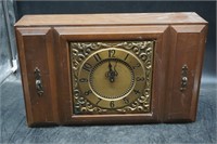 GE Mantle Clock