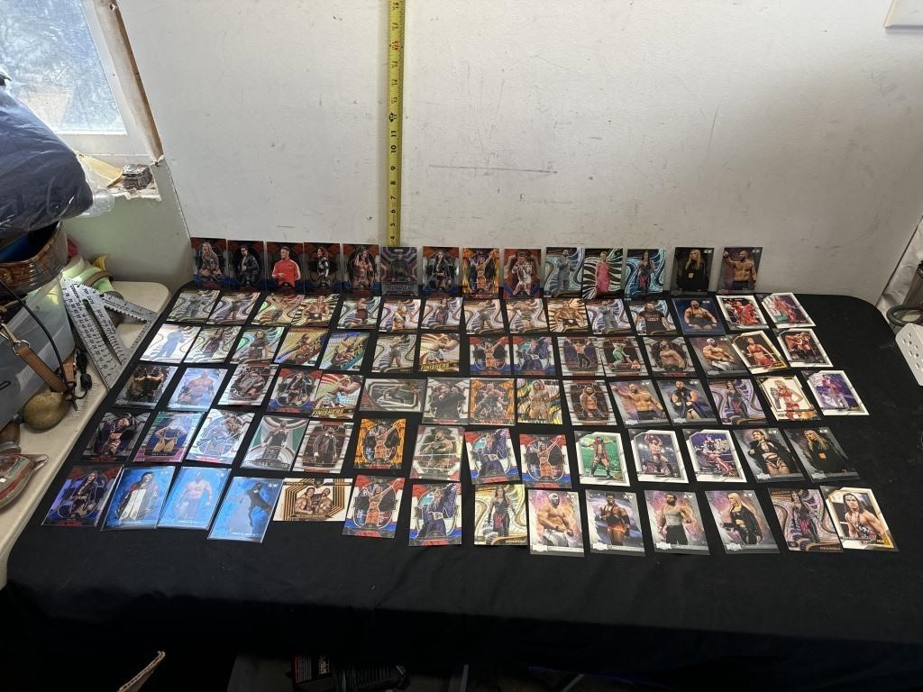 Mixed lot of cards