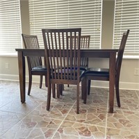 Modern Kitchen Table w/ 4 Chairs Has Scratches