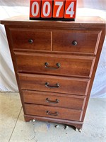 5 Drawer Chest of Drawers  16 x 31 1/2 x 50