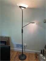 Modern Floor Lamp w Task Lamp