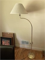 Floor Lamp w Curved Base