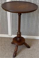 Vintage Pine Round End Table/Wine Table