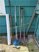 Outdoor Lawn Tools Assorted includes rake,