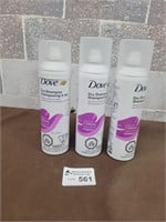 3 Dove dry shampoo spray