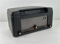Hallicrafters S-80 Shortwave Radio
