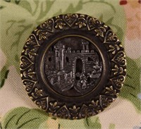 Large Castle Picture Button With Heart Border