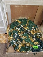 PULL OUT BOX READY CHRISTMAS TREE