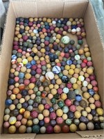 ANTIQUE CLAY MARBLES