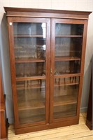 LARGE GLASS DISPLAY CABINET 44X12X73
