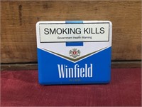 Winfield Blue Tin