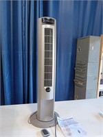 Lasso oscillating tower fan with remote 42 inch