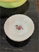 Spode's Billingsley Rose small bowls