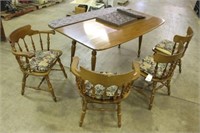 ETHAN ALLEN SOLID MAPLE DROP LEAF TABLE WITH (4)