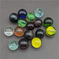 Lot Of 16 Marbles