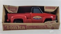Tonka Toys plastic pick up truck