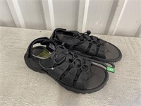 Mens Sandals Size 9