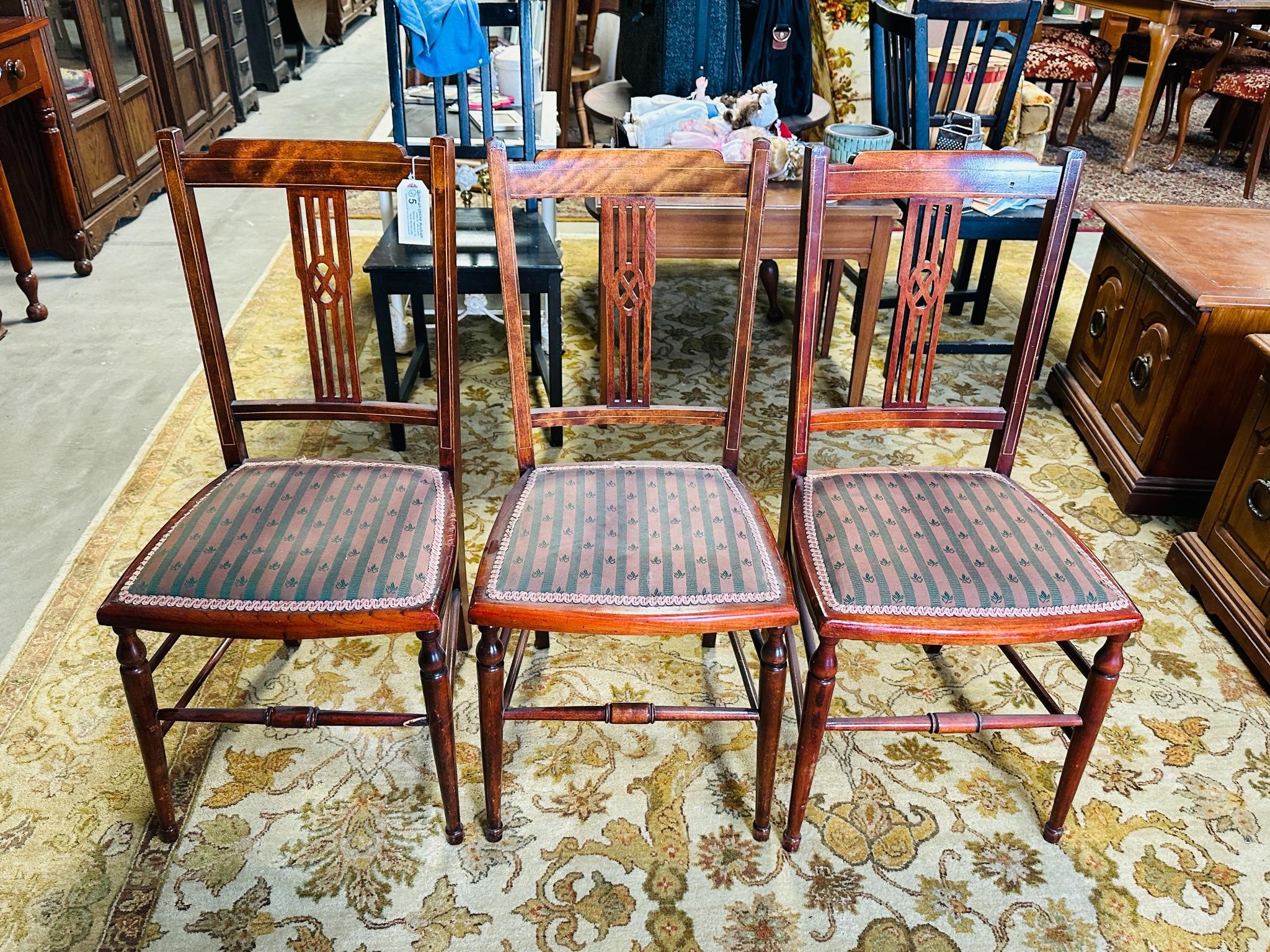 (3) Vintage Dinning Room Chairs