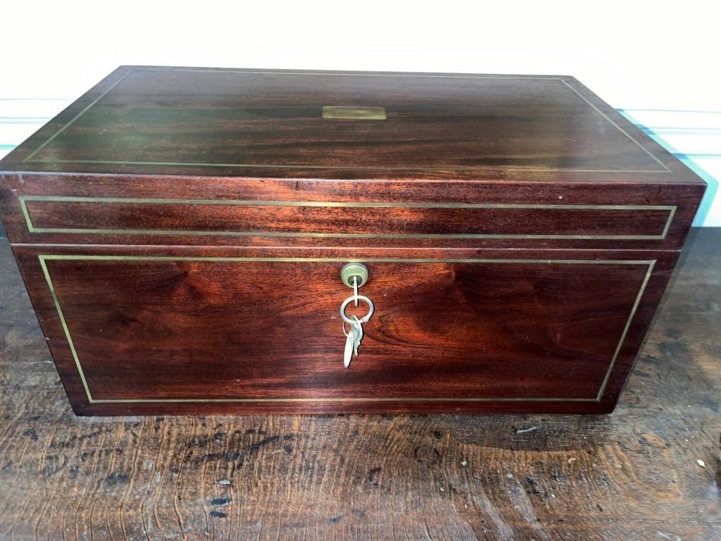 20th C. Mahogany & Brass Inlay Humidor