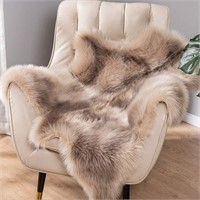 Carvapet Soft Fur Rugs Fake Reindeer Hide Area