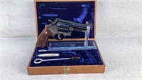 Early Smith & Wesson Model 57 Revolver 41 magnum