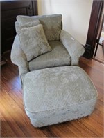 MCCREARY MODERN INC CHAIR W/ OTTOMAN CLEAN