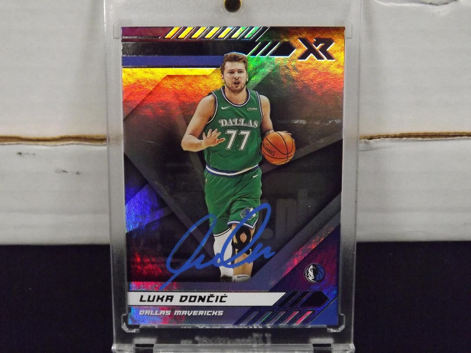 2020-21 PANINI XR LUKA DONCIC AUTOGRAPH COA