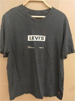 Size Small Levi's t-shirt